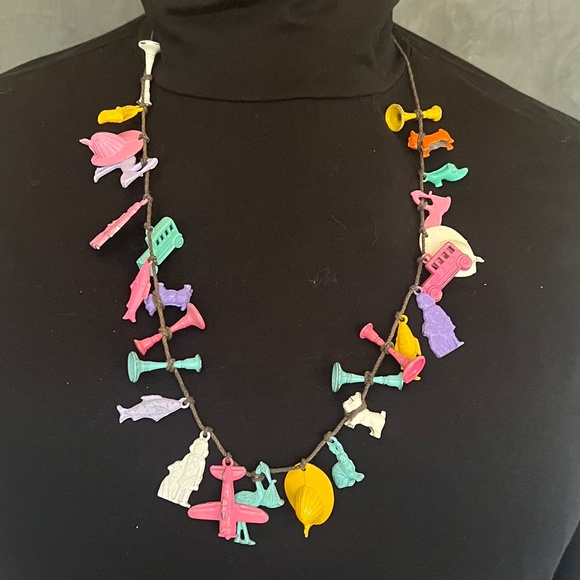 Monopoly Token/Cracker Jack Charm Necklace, Vintage 80’s - Picture 2 of 10